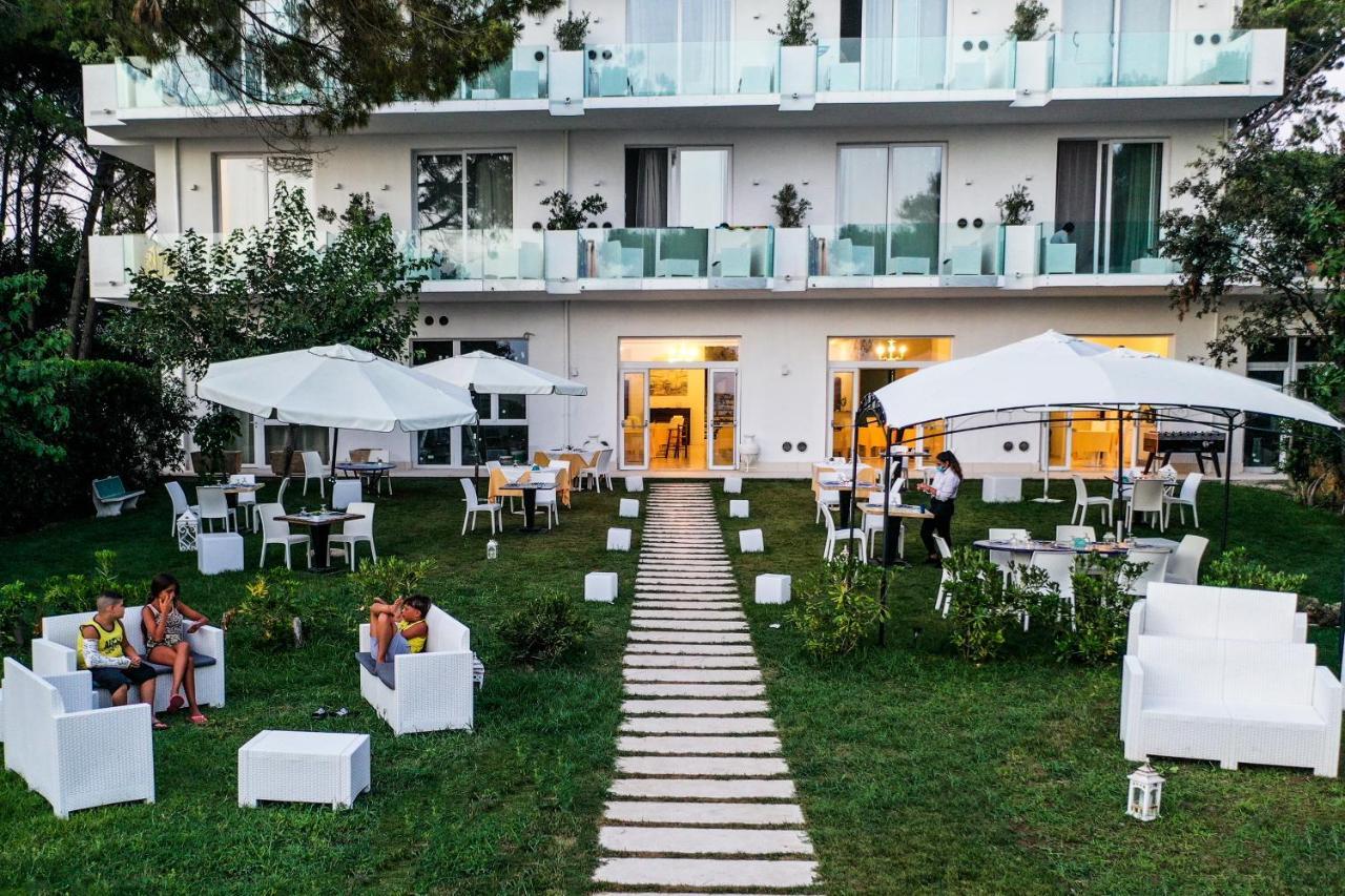Artemide Mare Hotel 3*