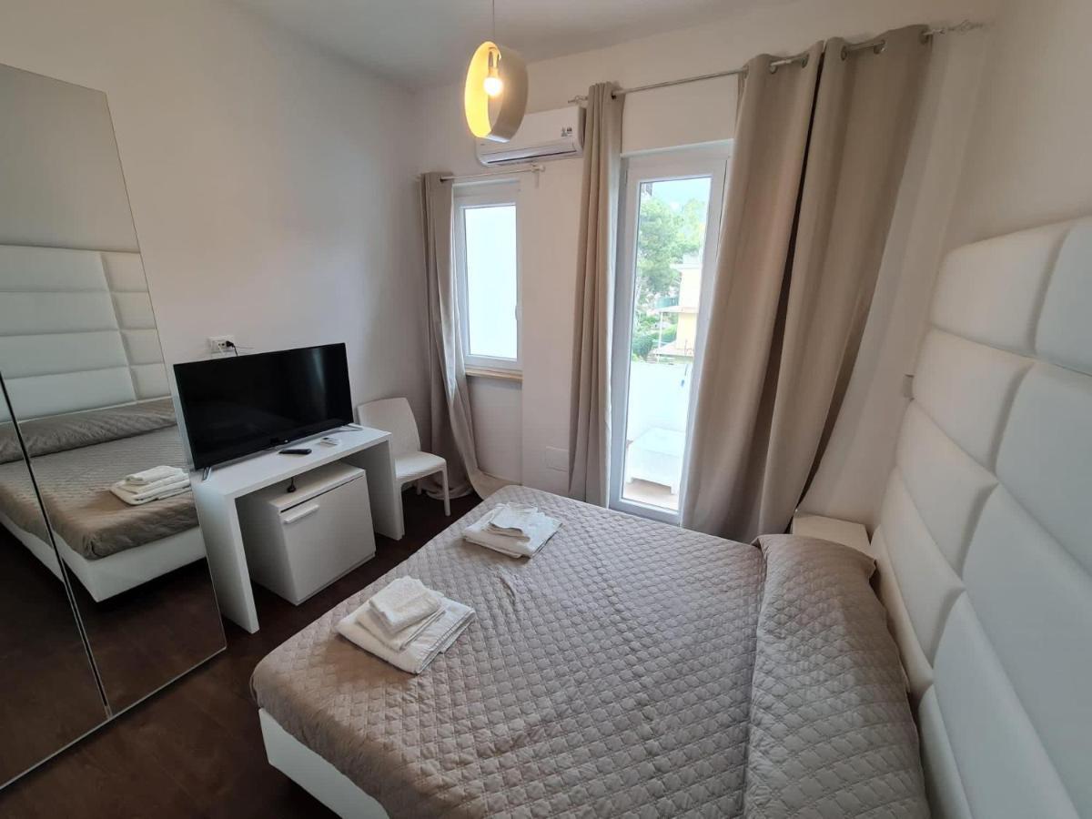 Artemide Mare Hotel 3*