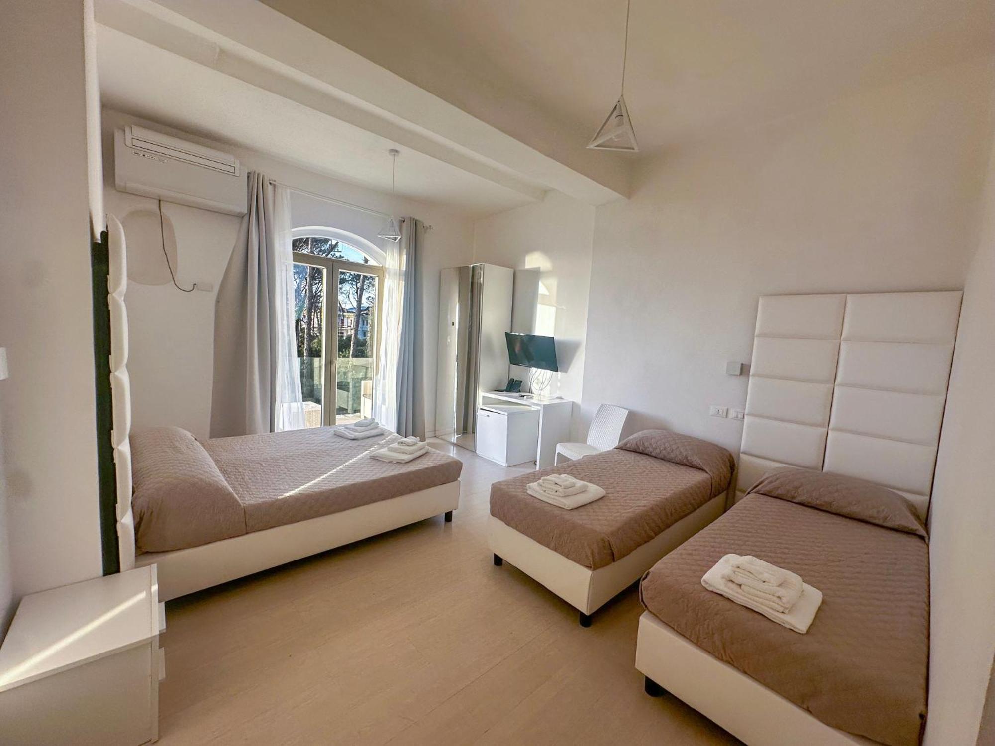 Artemide Mare 3*